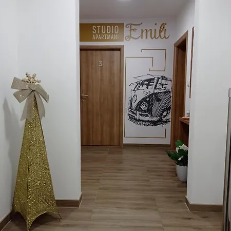 Emili Br 2 Apartmán *